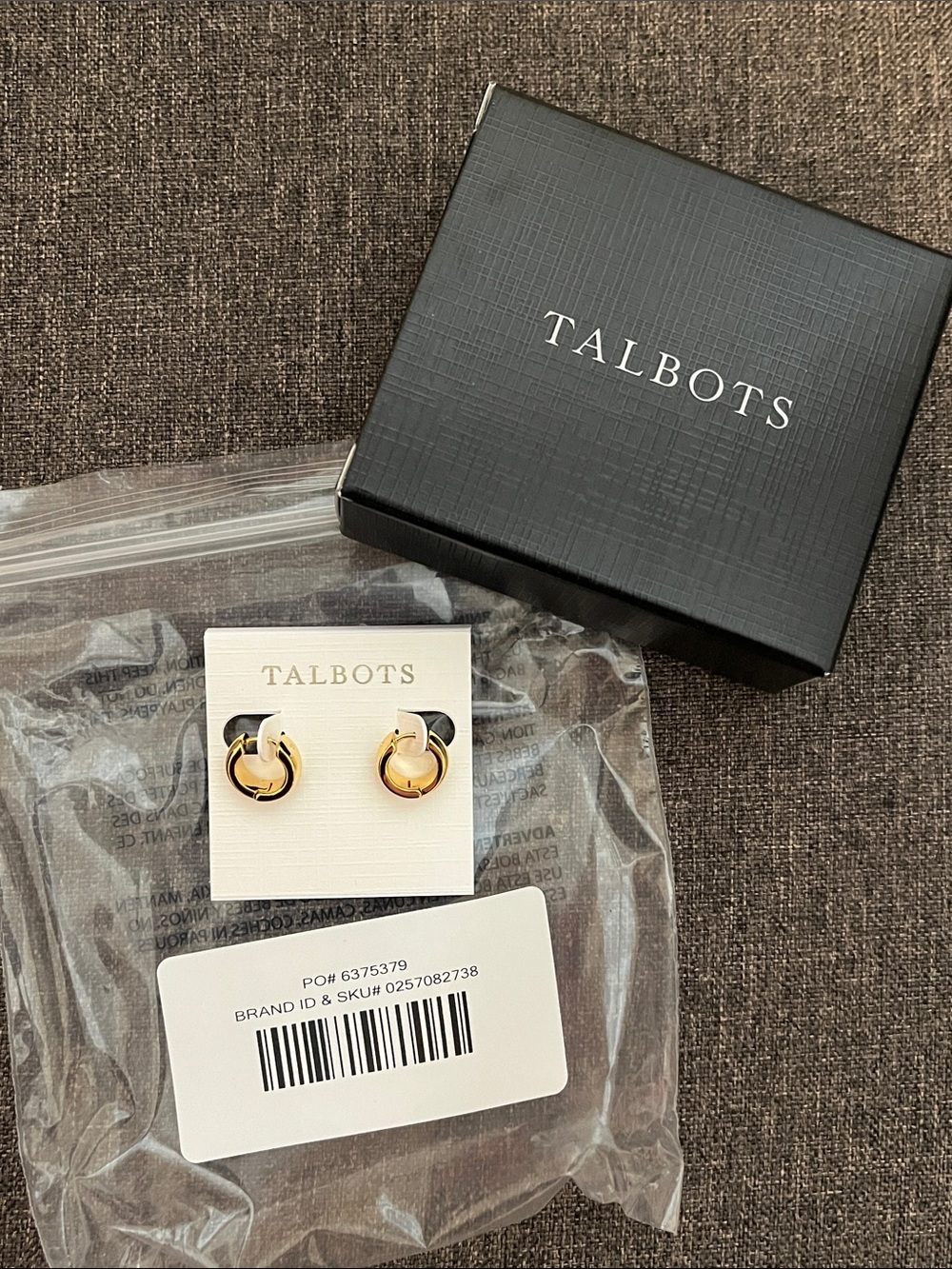 New with Tags Talbots Classic Huggie Polished Gold Knot Hoop Earrings B
